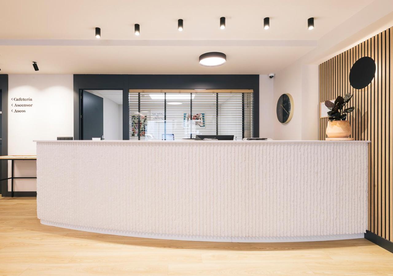 Hotel Burlada Eksteriør billede