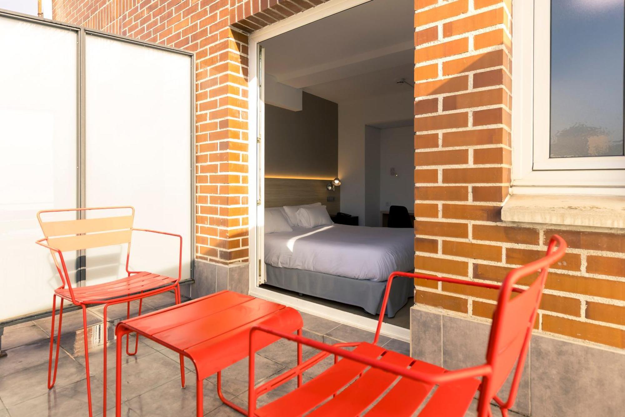 Hotel Burlada Eksteriør billede
