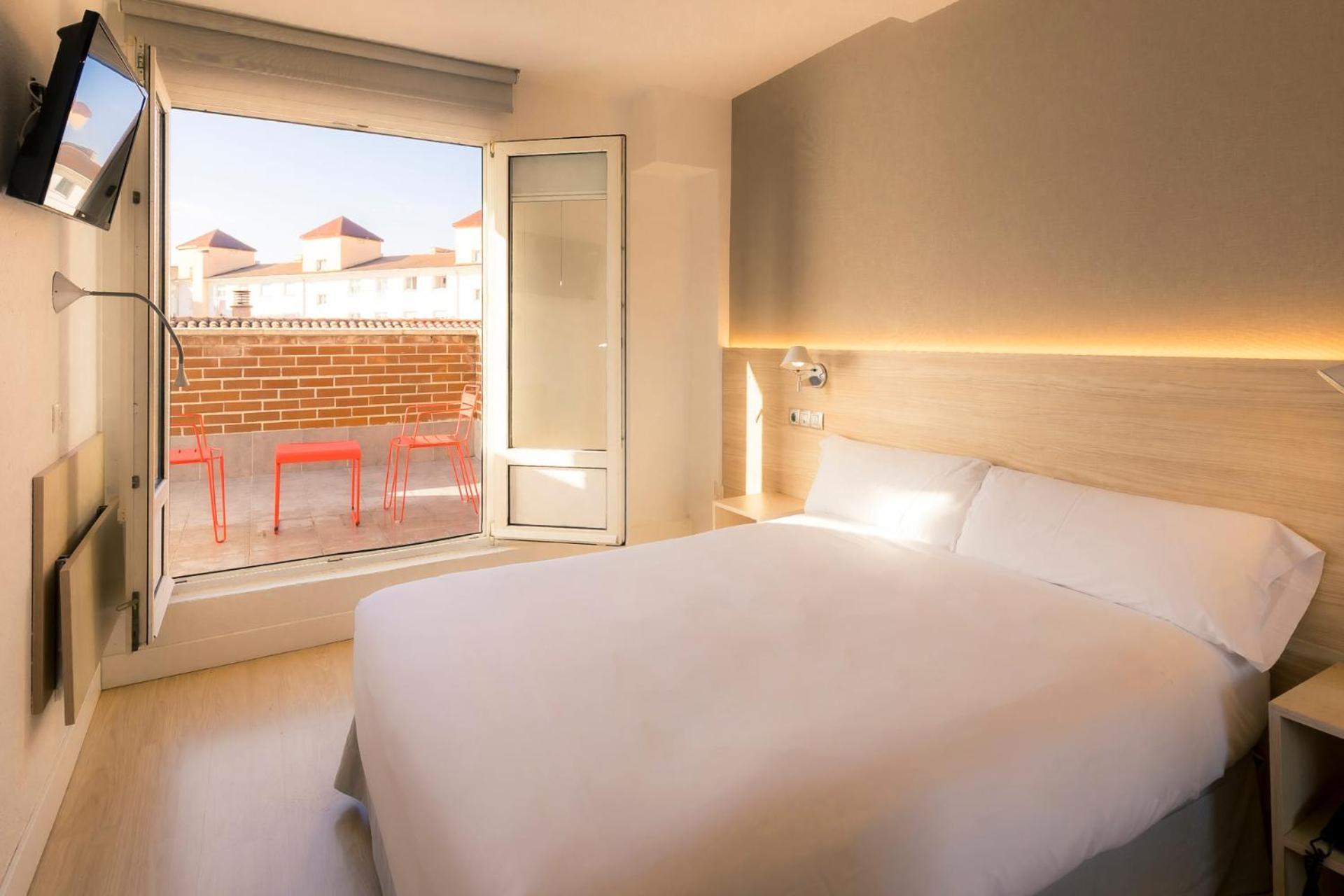 Hotel Burlada Eksteriør billede